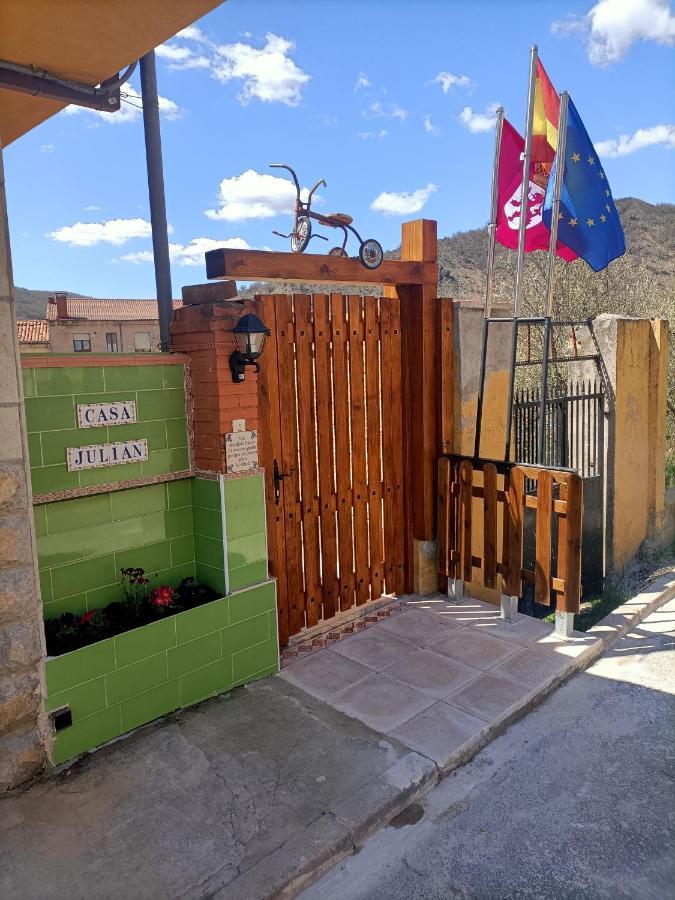 casa julian Villa Cistierna Exterior foto